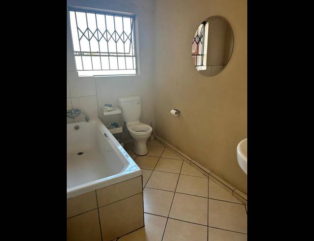 3 BEDROOM HOUSE FOR SALE IN HEATHERVIEW